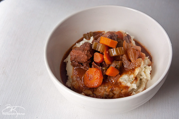 Red Wine Beef Stew - Easy Slow Cooker Meals