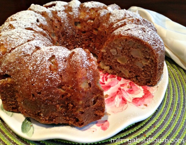 Pear Apple Spice Bundt Cake - 20 Delectable Apple Dessert Recipes