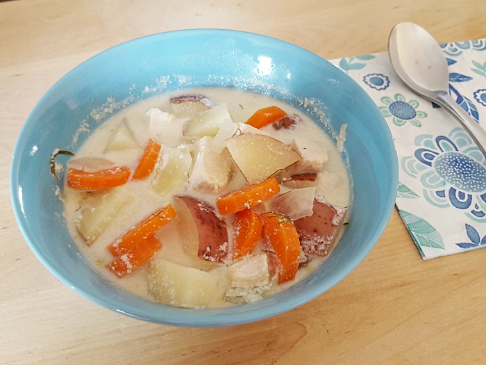 Cream Cheese Chicken and Vegetable Slow Cooker Soup 